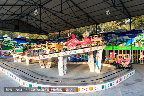 兒童游樂設(shè)施