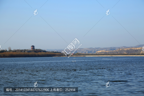 天鵝湖風(fēng)光