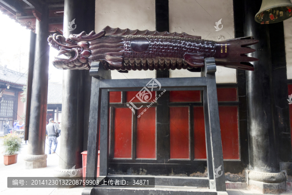 龍型木魚