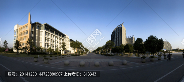 東華大學(xué)
