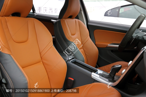 轎車內(nèi)飾,汽車內(nèi)飾