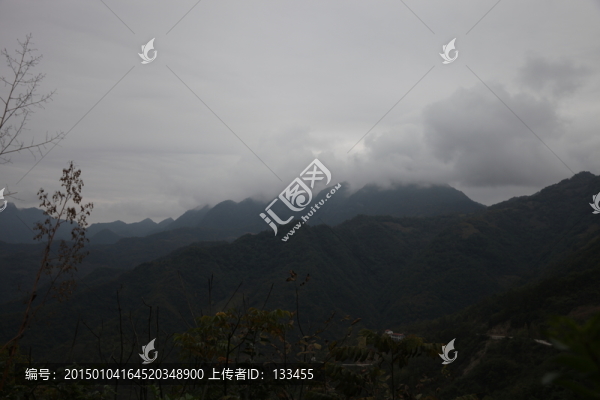 塔云山