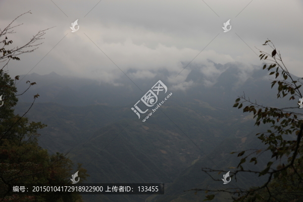 塔云山