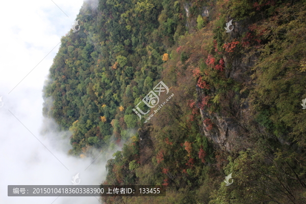 塔云山