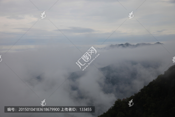 塔云山