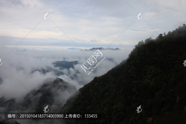 塔云山