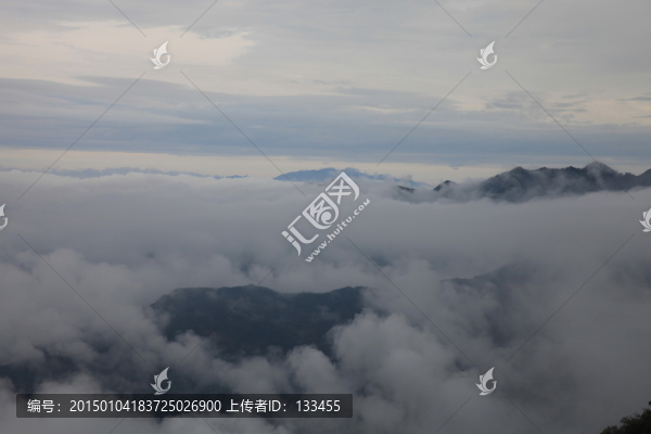 塔云山