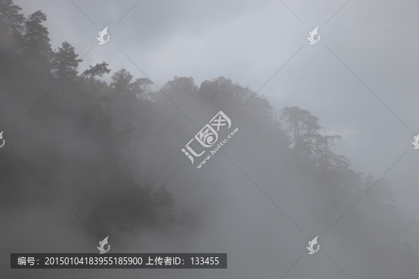 塔云山