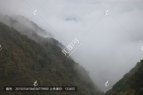 塔云山