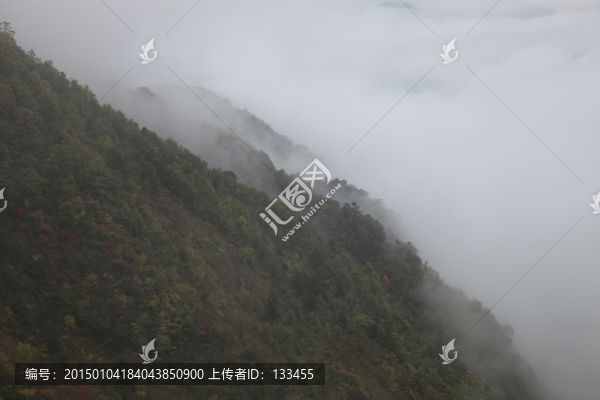 塔云山