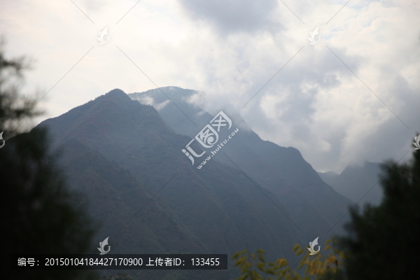 塔云山