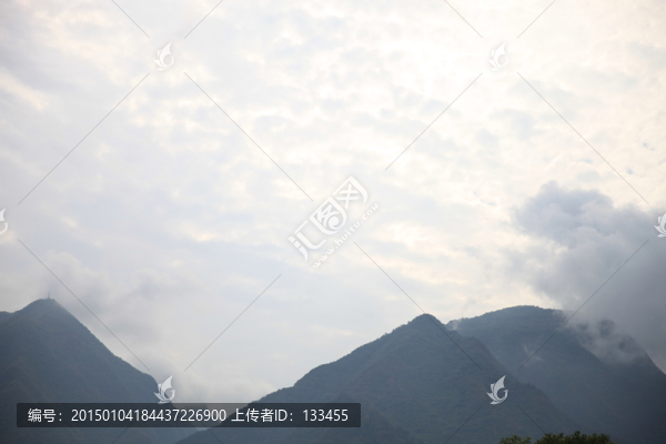 塔云山