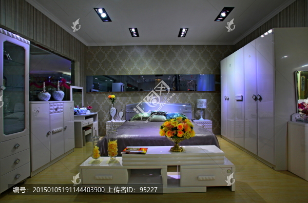 家居,家庭裝飾,席夢思床,衣櫥