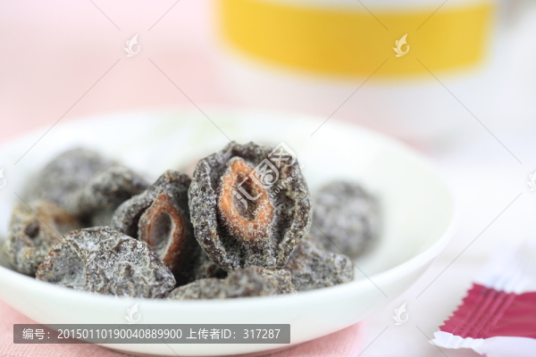 鹽津話梅