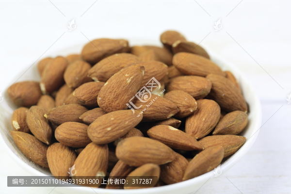 巴旦木