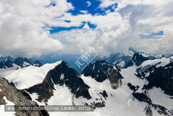 瑞士雪山