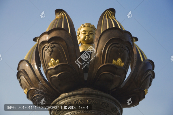 九龍灌浴