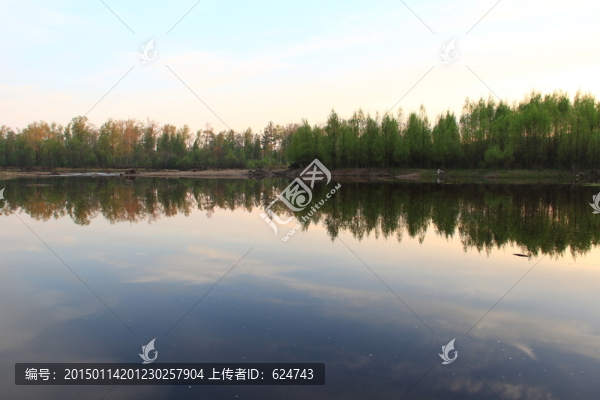原始森林,湖泊