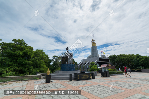 泰國拉瑪九世登基紀(jì)念碑