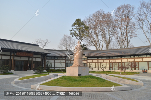孫權塑像