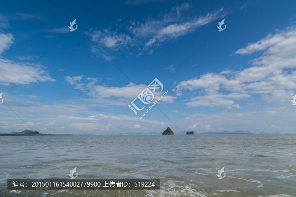 藍天白云大海