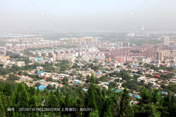 俯拍小城市景觀