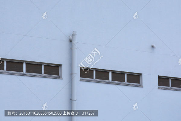 鋼結(jié)構(gòu)廠房