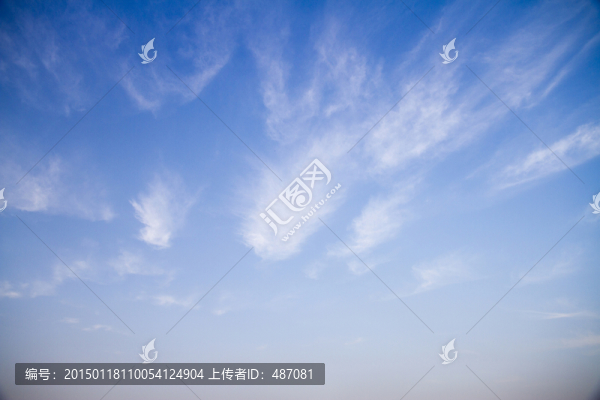 藍(lán)天白云