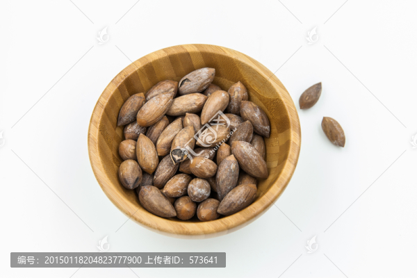 香榧子