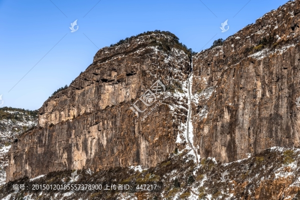 祿勸轎子雪山