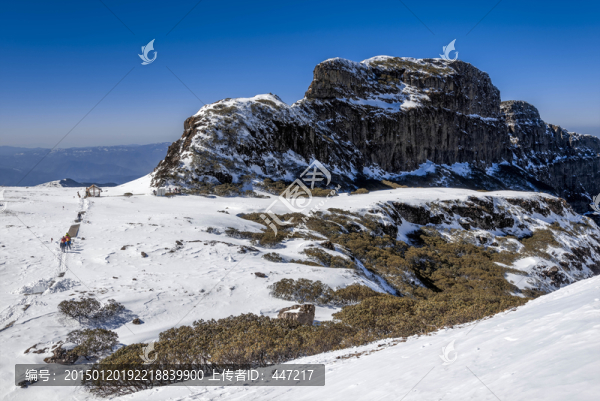 祿勸轎子雪山