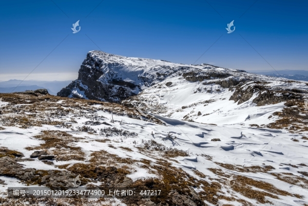 祿勸轎子雪山