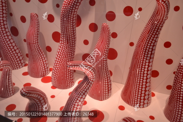 櫥窗,波點(diǎn)