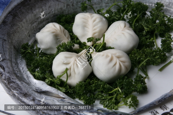 刀魚包子