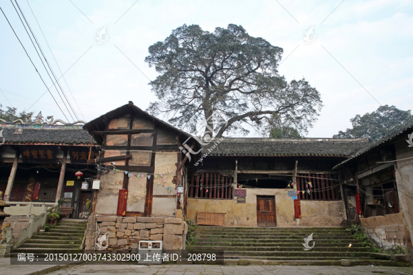 古鎮(zhèn)老房子