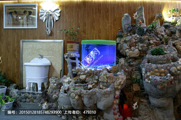 下越,庭院