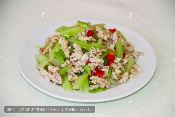 西芹桃仁