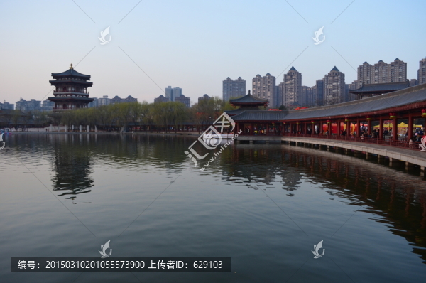 仕女館