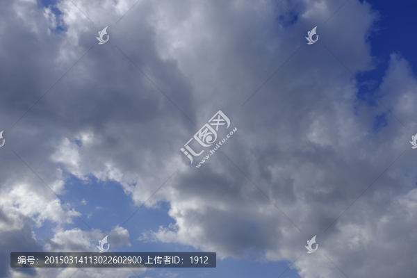 云