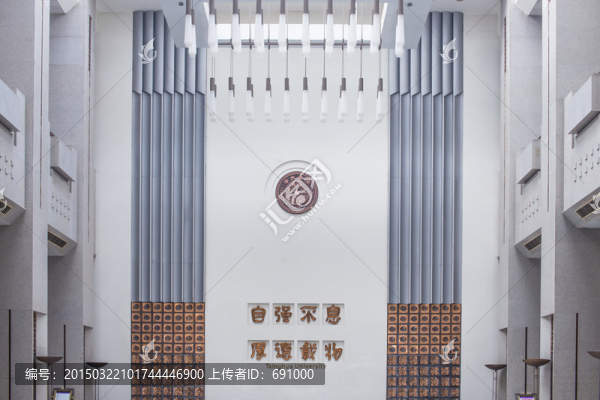 清華大學(xué),主樓大廳