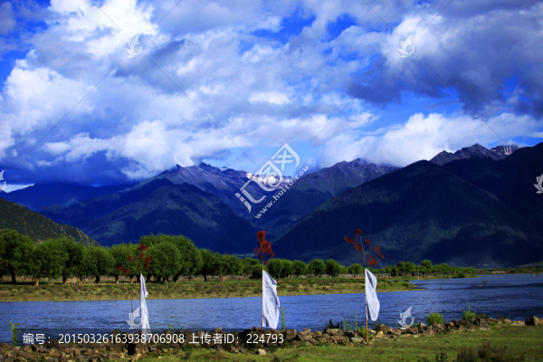 藏南米林秀麗山水