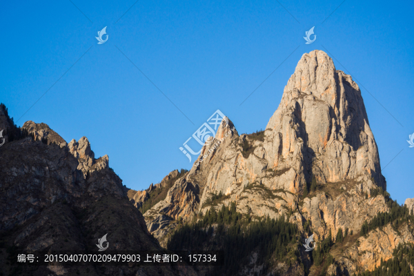 山峰