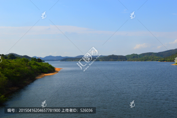 湖泊