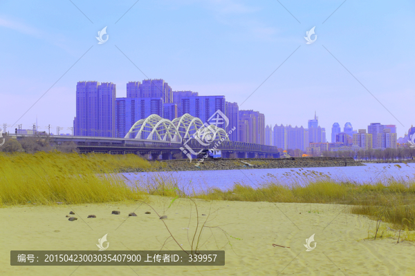松花江全景