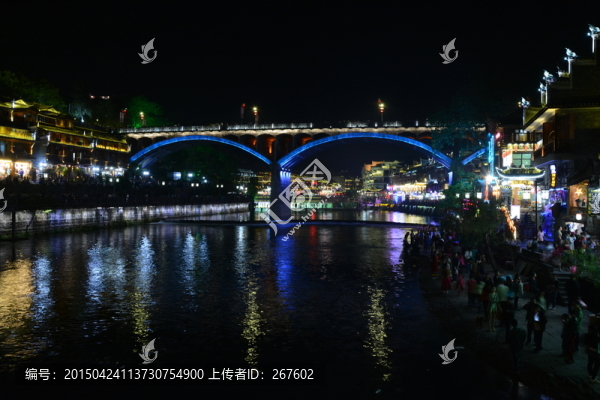 鳳凰夜景