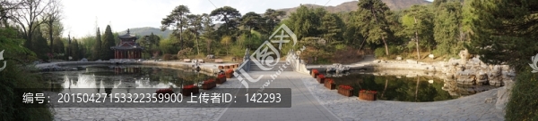 眼鏡湖