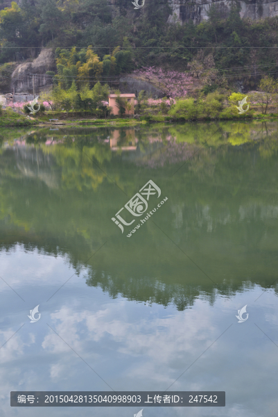 湖水