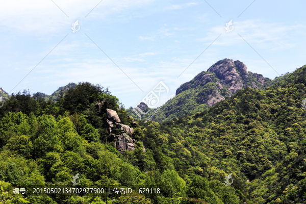 山脈