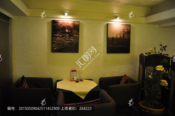 餐廳桌椅
