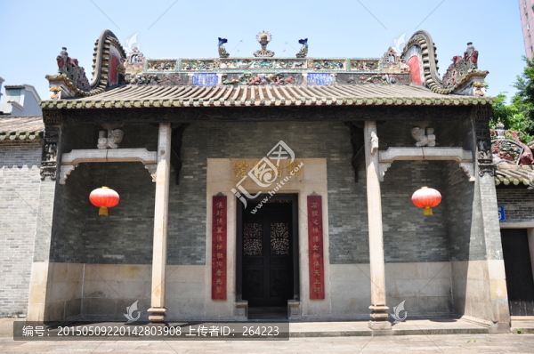 錦綸會館大門